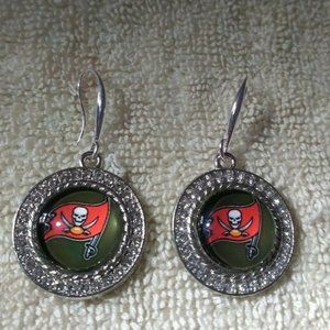 Tampa Bay Buccaneers NFL Fashion Rhinestone Earrings NEW
